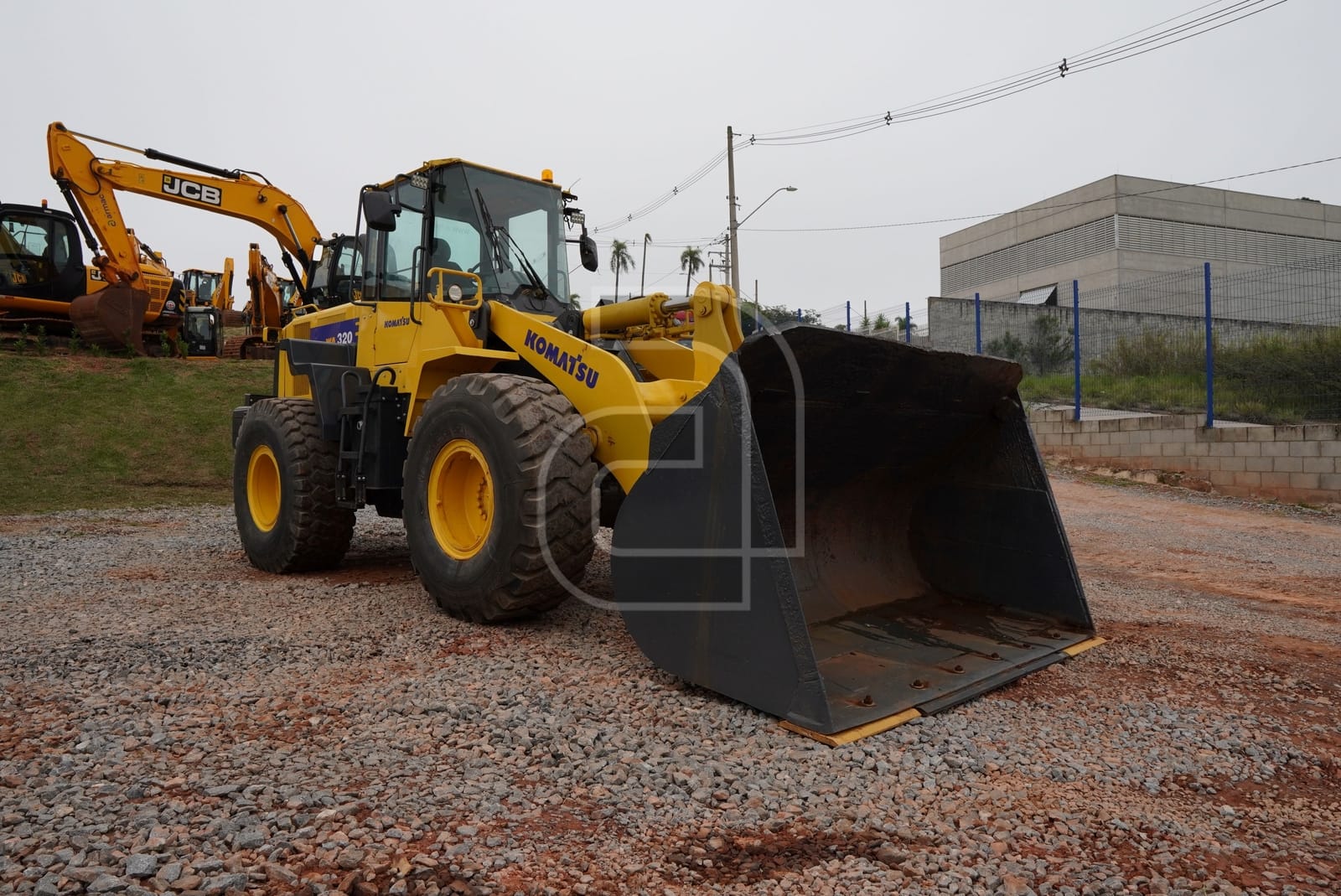 Pá Carregadeira Komatsu  WA320 2019 - Imagem 1