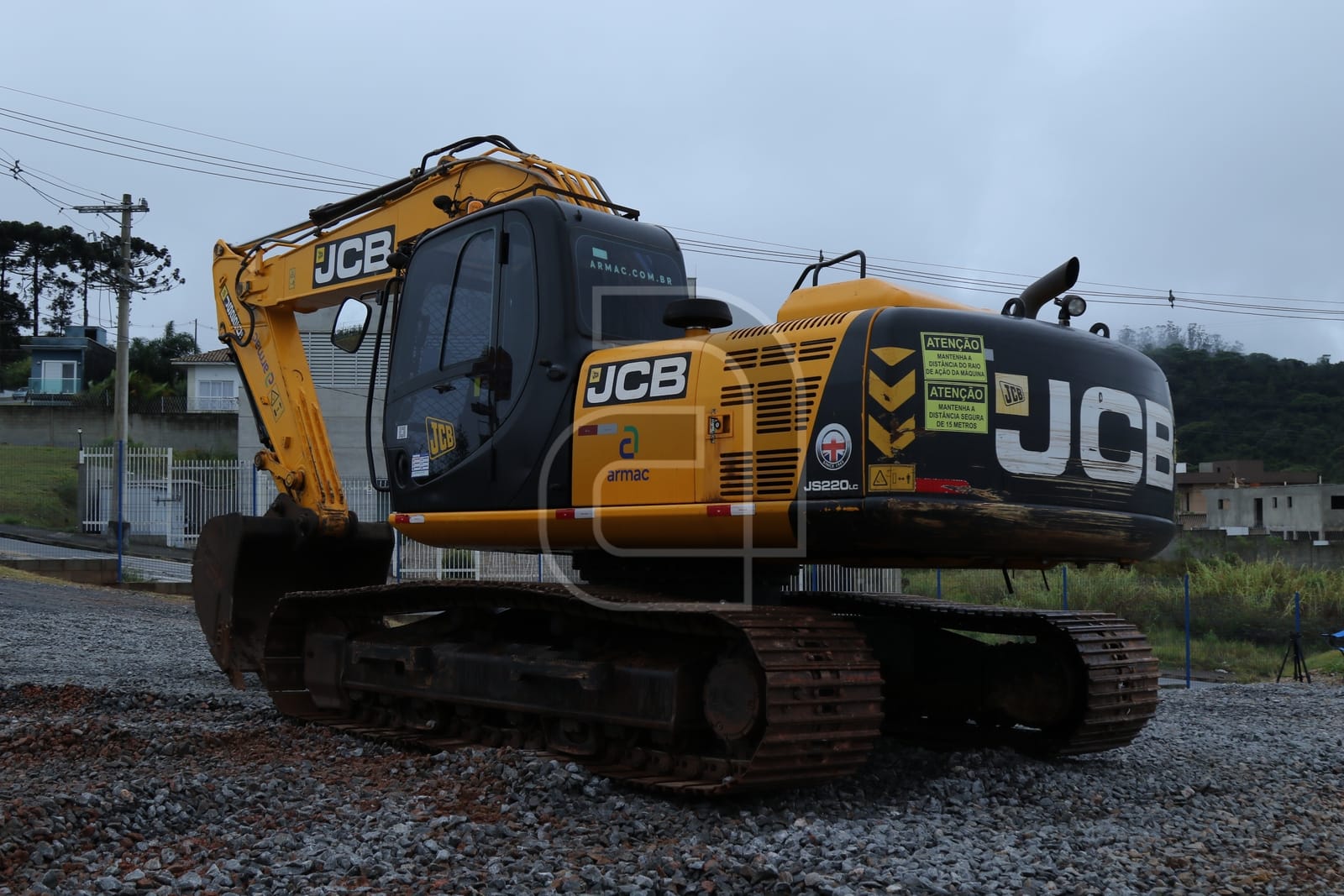 Escavadeira JCB JS220 LC 2022 - Imagem 3
