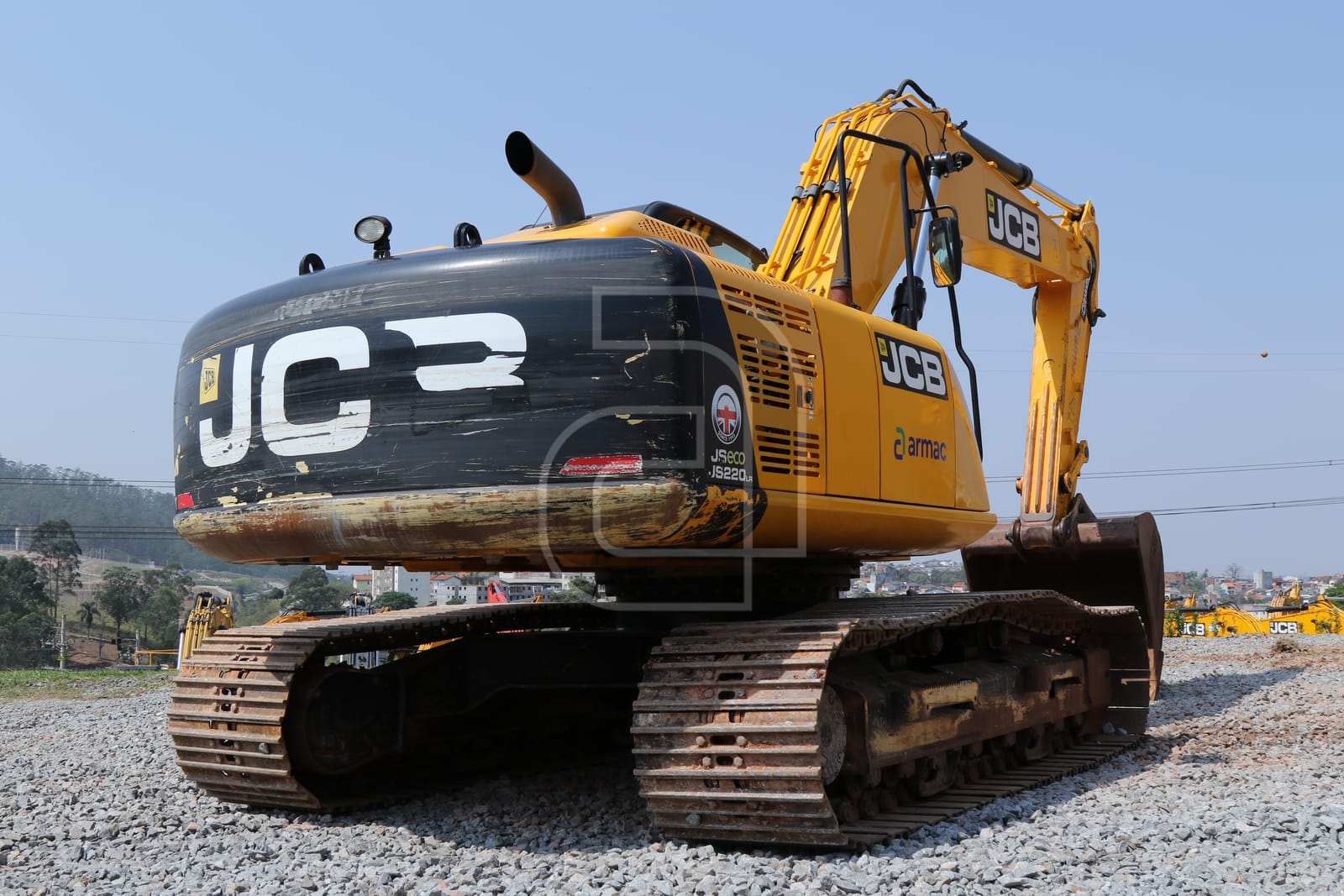 Escavadeira JCB JS220 LC 2022 - Imagem 2