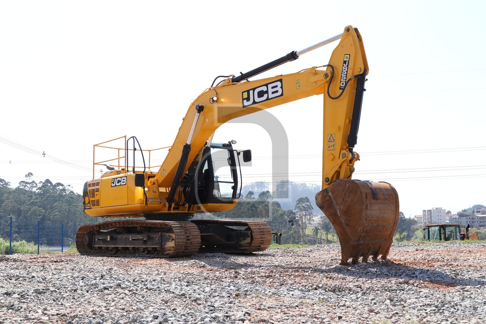 Escavadeira JCB JS220 LC 2022 - Imagem 4