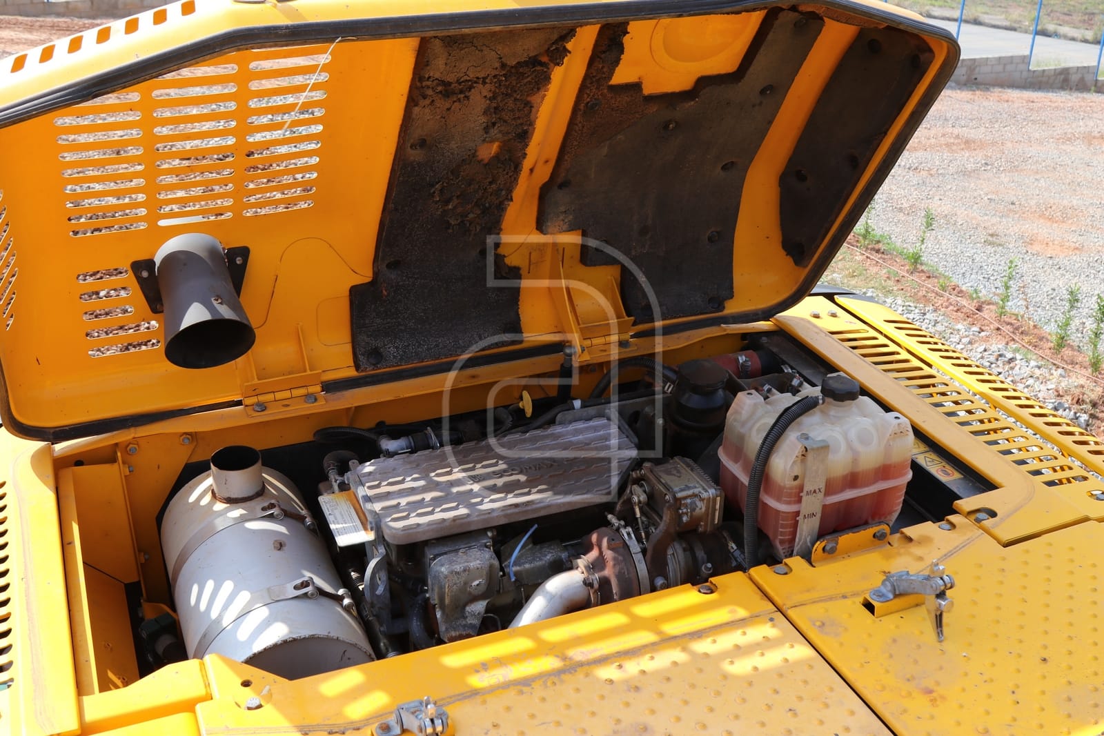 Escavadeira JCB JS220 LC 2022 - Imagem 6