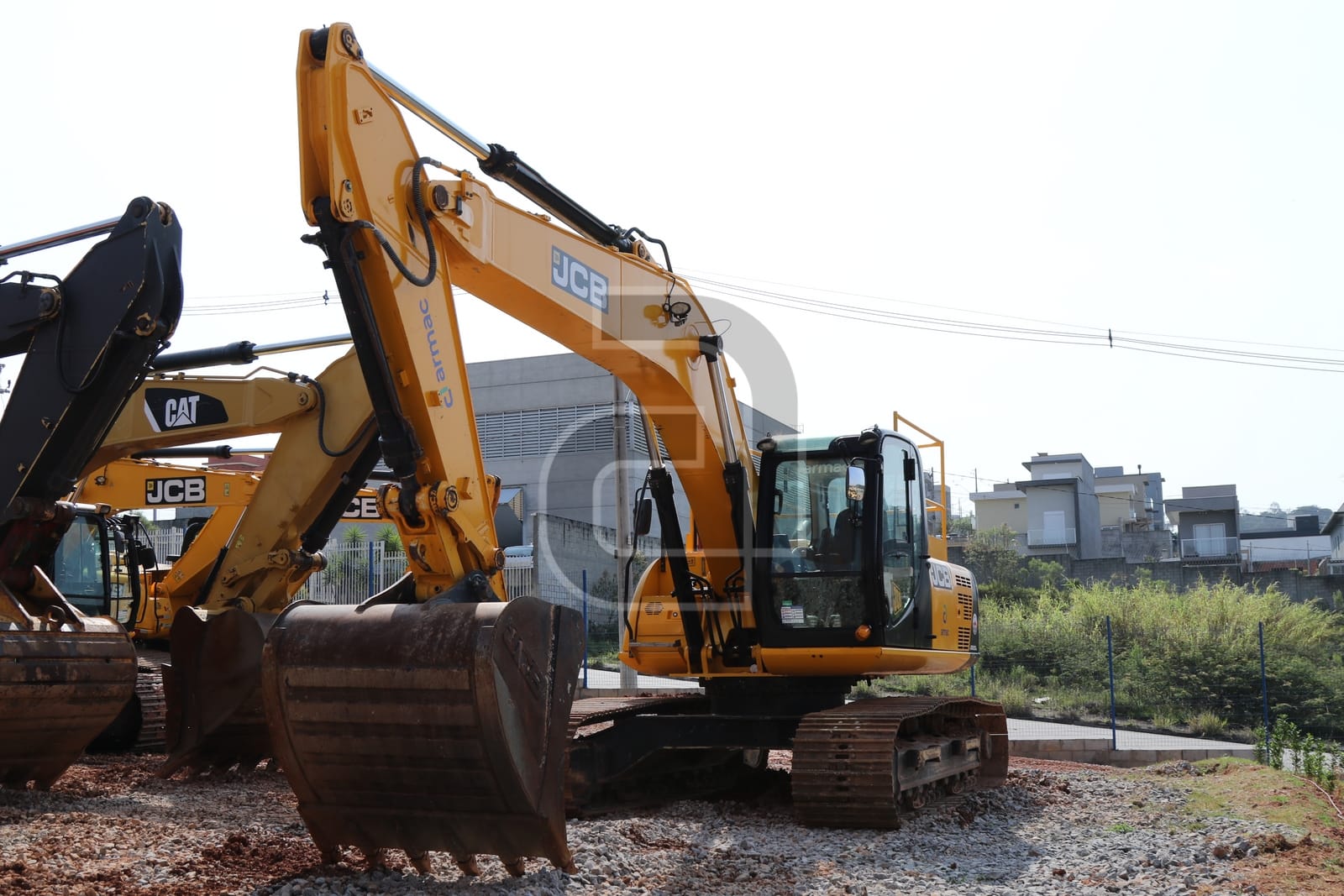 Escavadeira JCB JS220 LC 2021 - Imagem 2