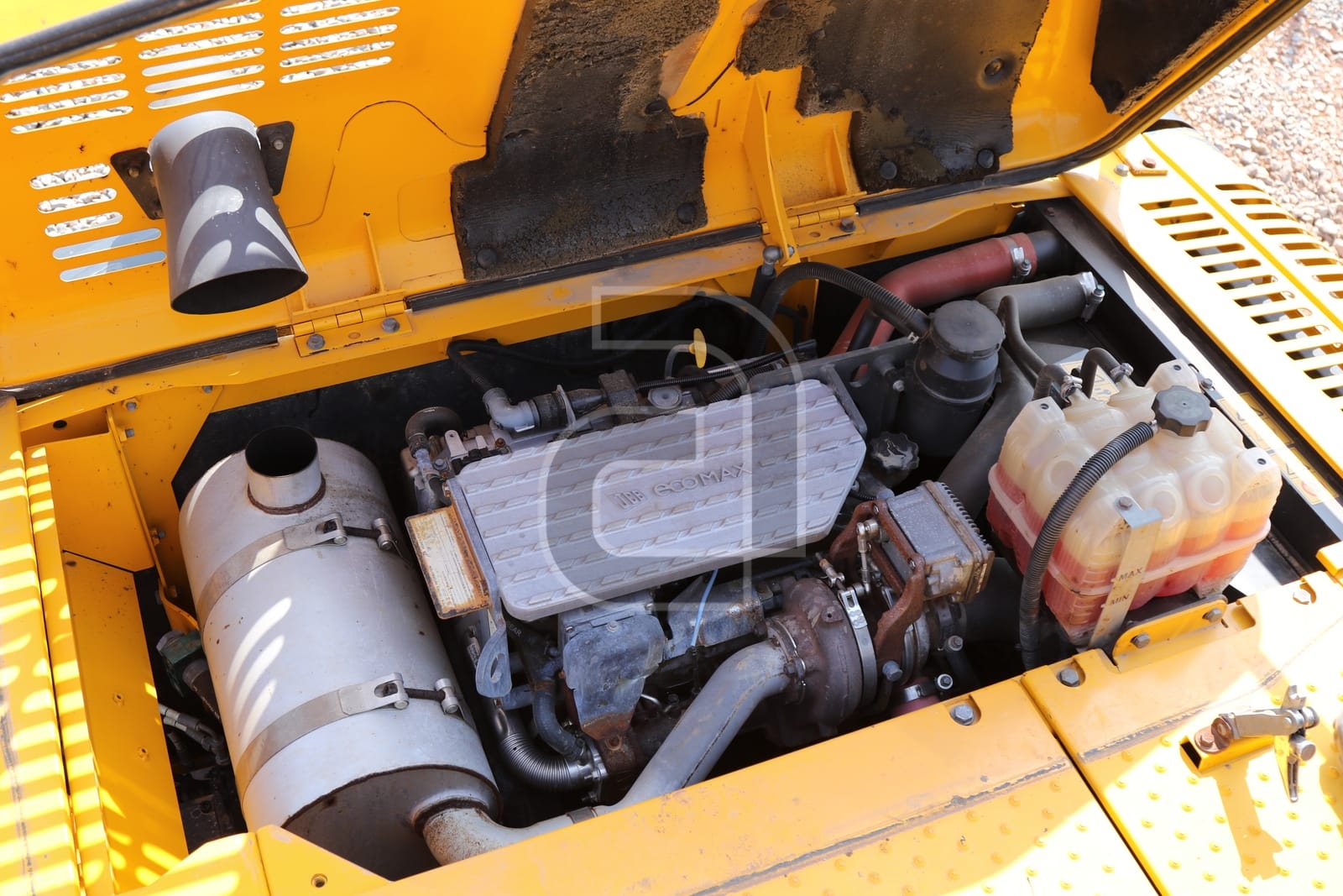 Escavadeira JCB JS220 LC 2021 - Imagem 5