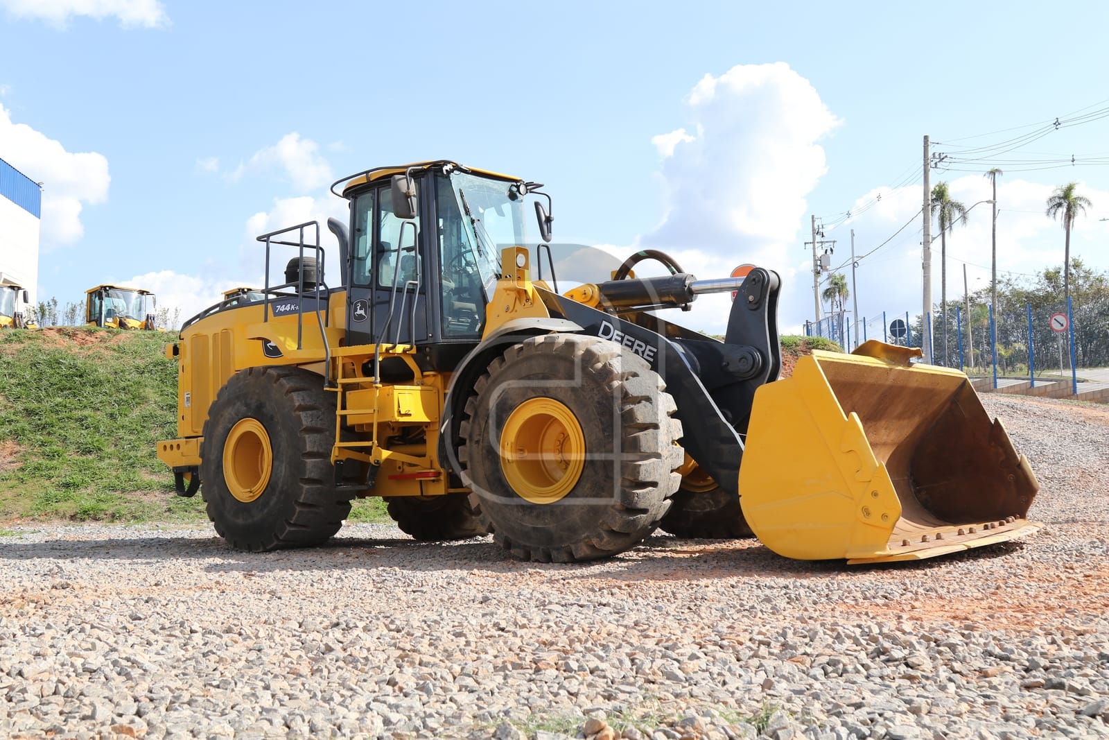 Pá Carregadeira John Deere 744K 2015 - Imagem 1