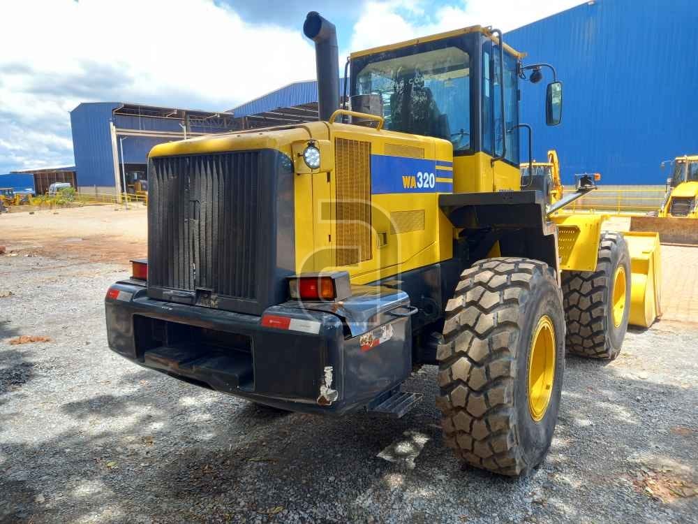 Pá Carregadeira Komatsu  WA320 2017 - Imagem 3
