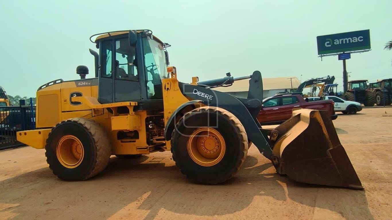 Pá Carregadeira John Deere 624K 2016 - Imagem 3