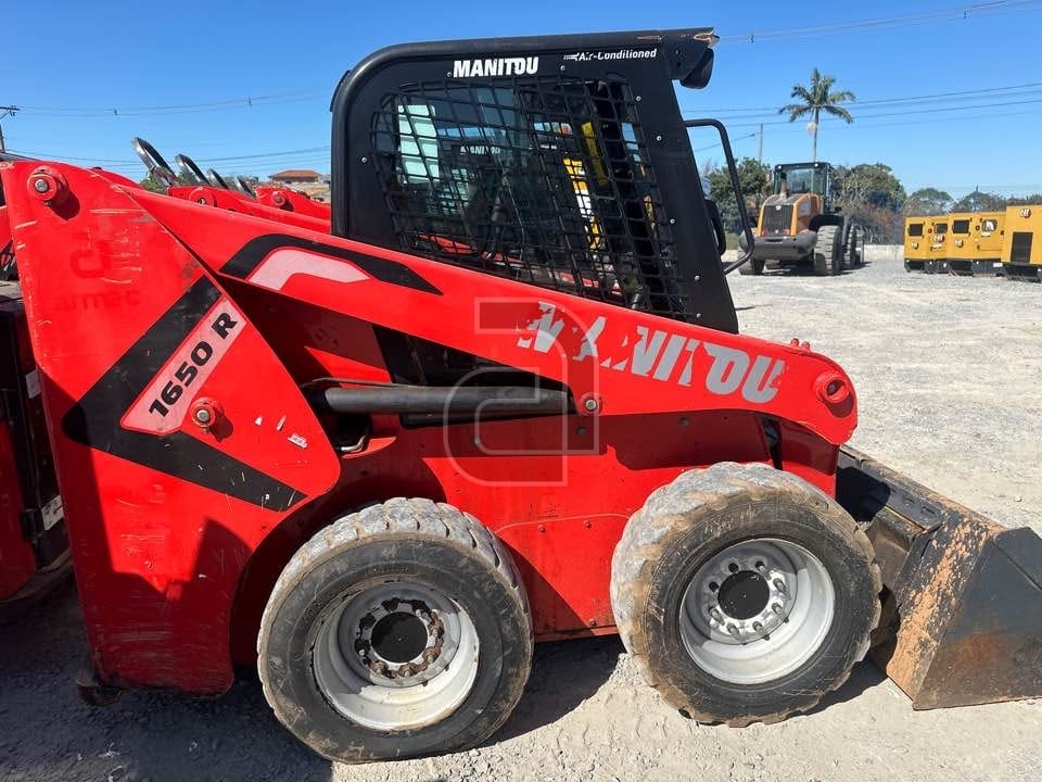 Mini Carregadeira Manitou 1650R 2021 - Imagem 3