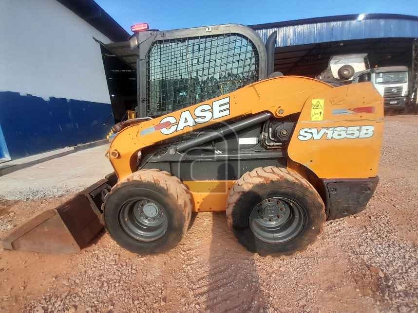 Mini Carregadeira Case SV185B 2020 - Imagem 1