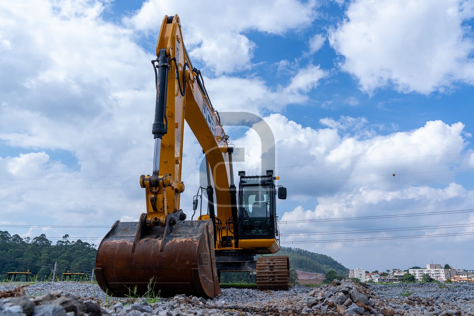 Escavadeira JCB JS220 LC 2021 - Imagem 3