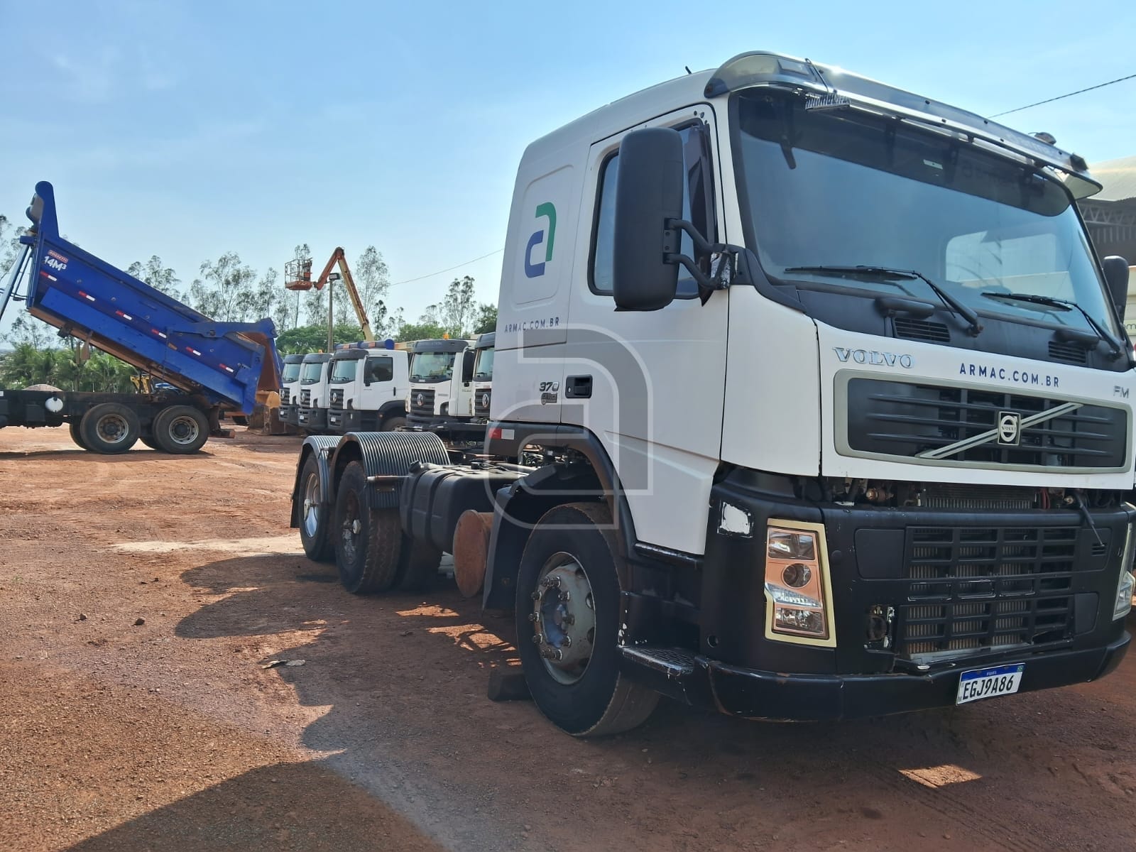 Cavalos Mecânicos Volvo FM370 2010 - Imagem 1