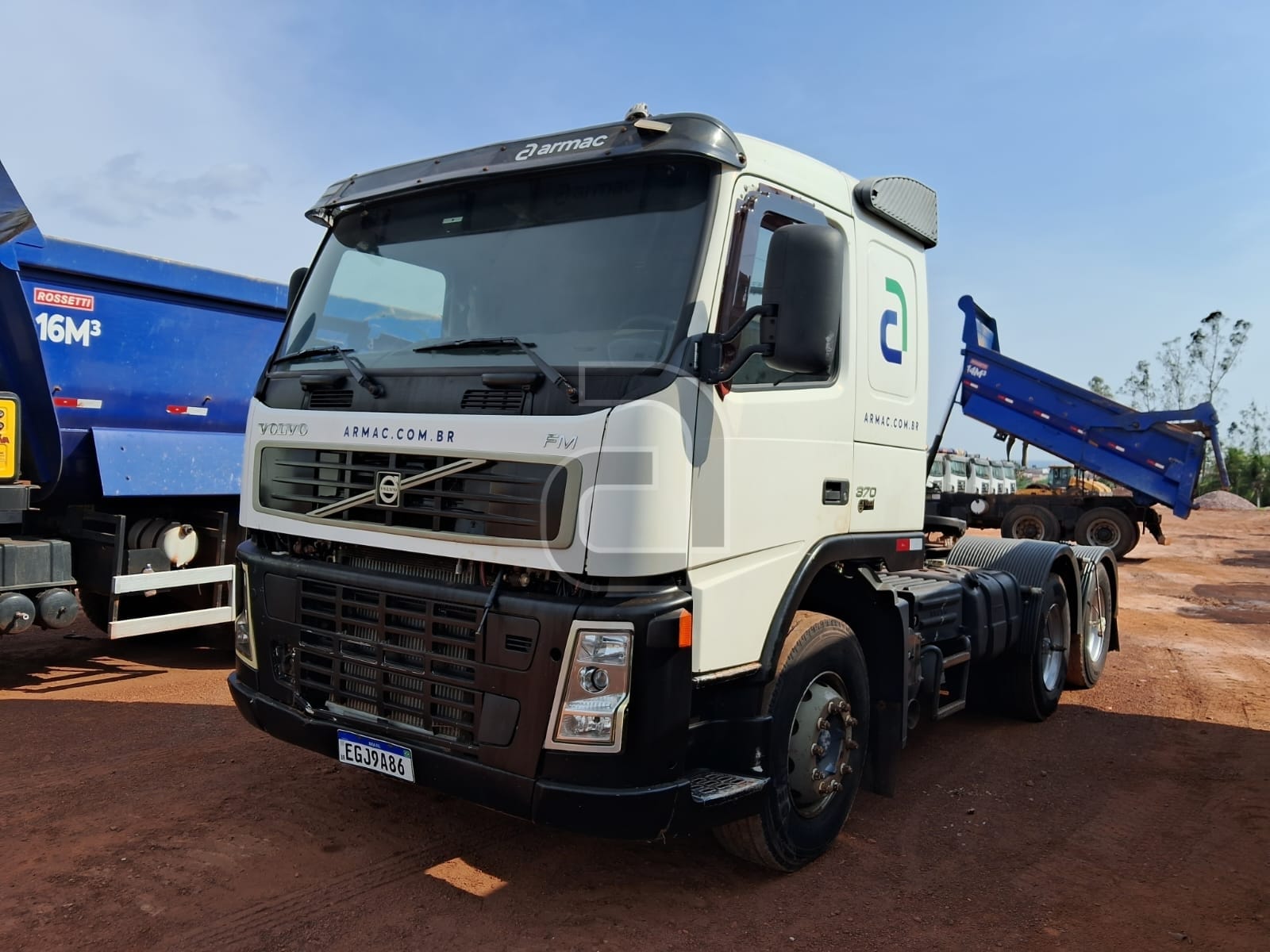 Cavalos Mecânicos Volvo FM370 2010 - Imagem 3