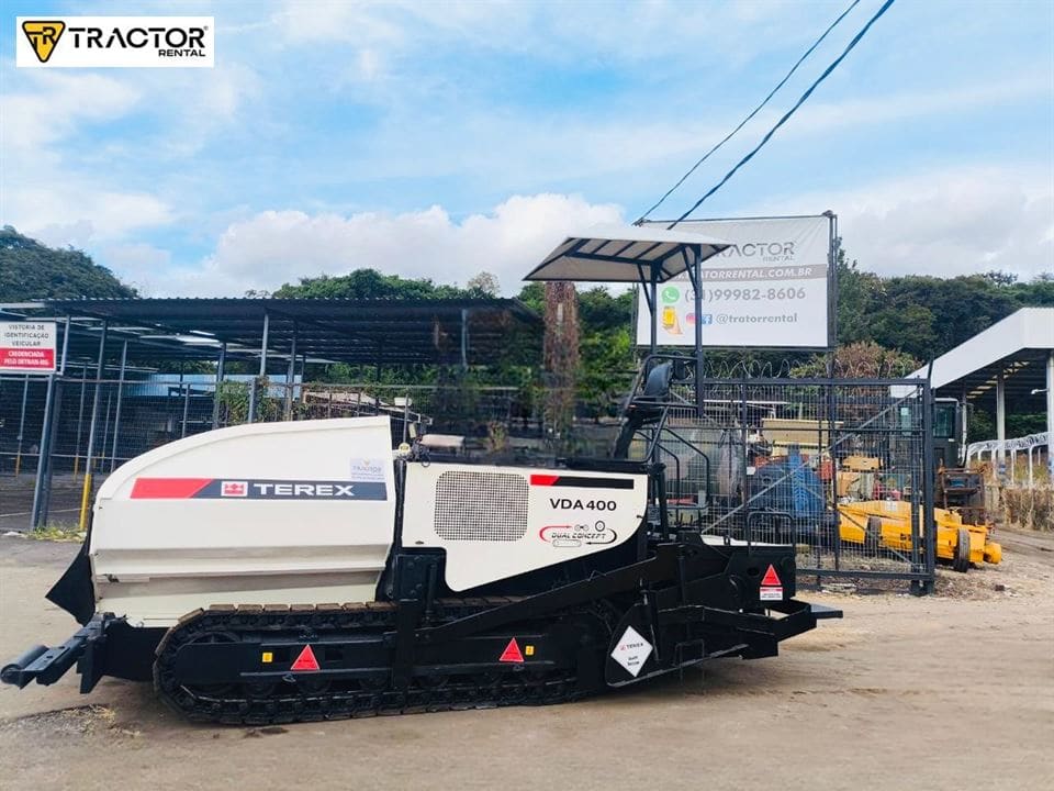 Vibroacabadora Terex VDA400 2009 - Imagem 1