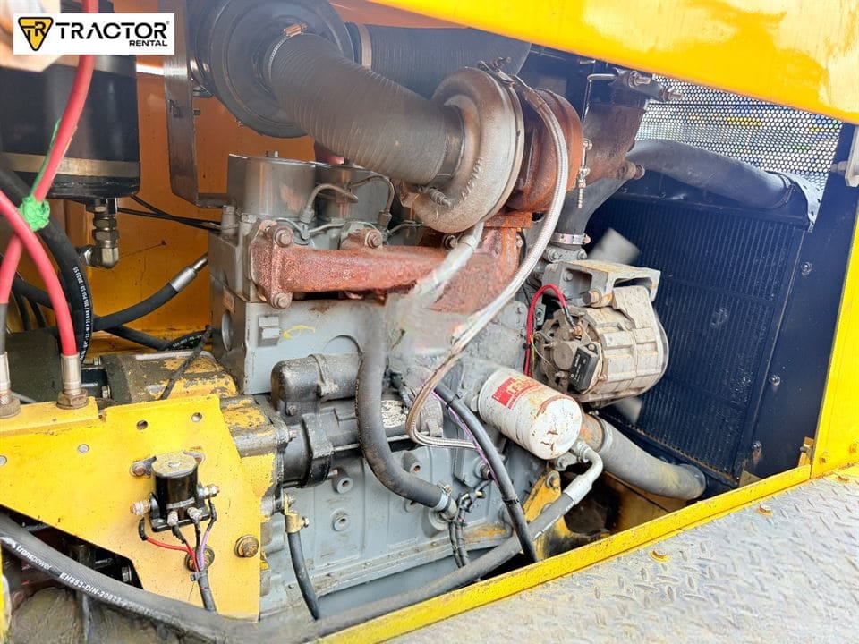 Rolo compactador Dynapac CP221 2003 - Imagem 5