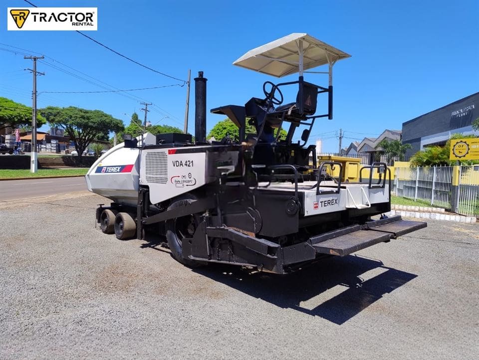 Vibroacabadora Terex VDA 421 2009 - Imagem 1