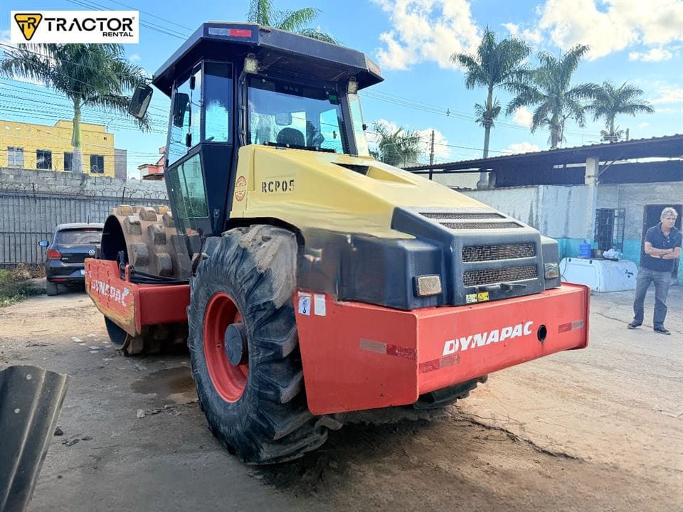 Rolo compactador Dynapac CA250 2011 - Imagem 7