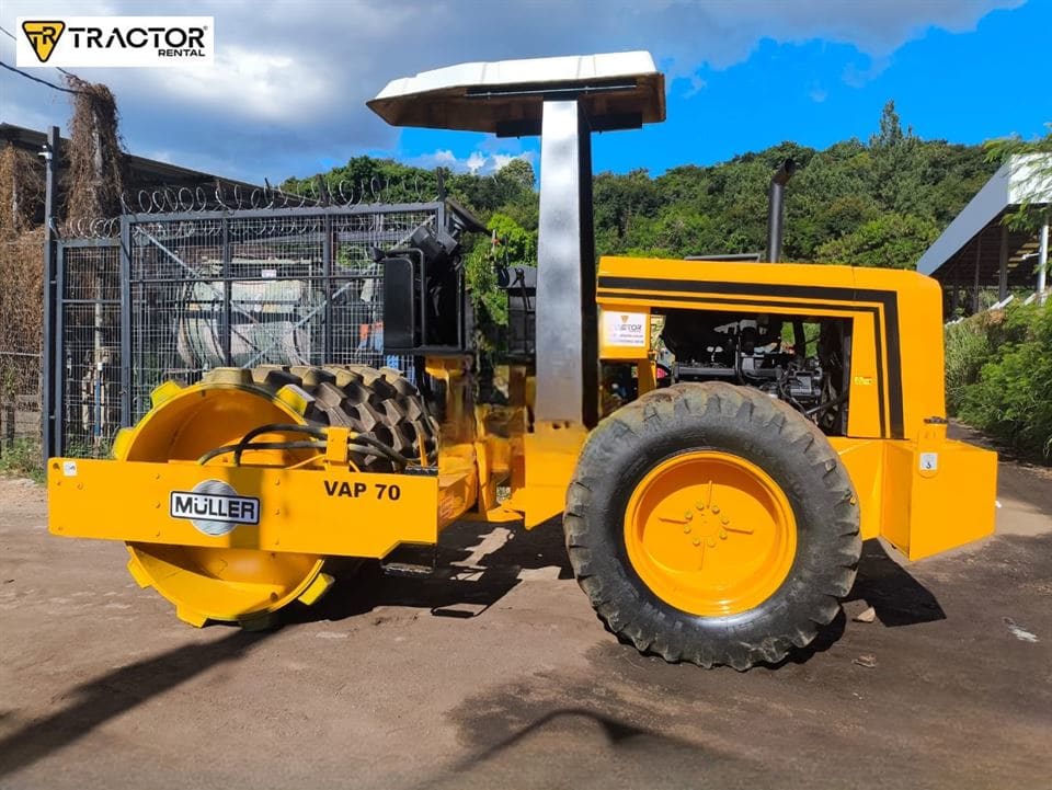 Rolo compactador Müller VAP70 2003 - Imagem 7