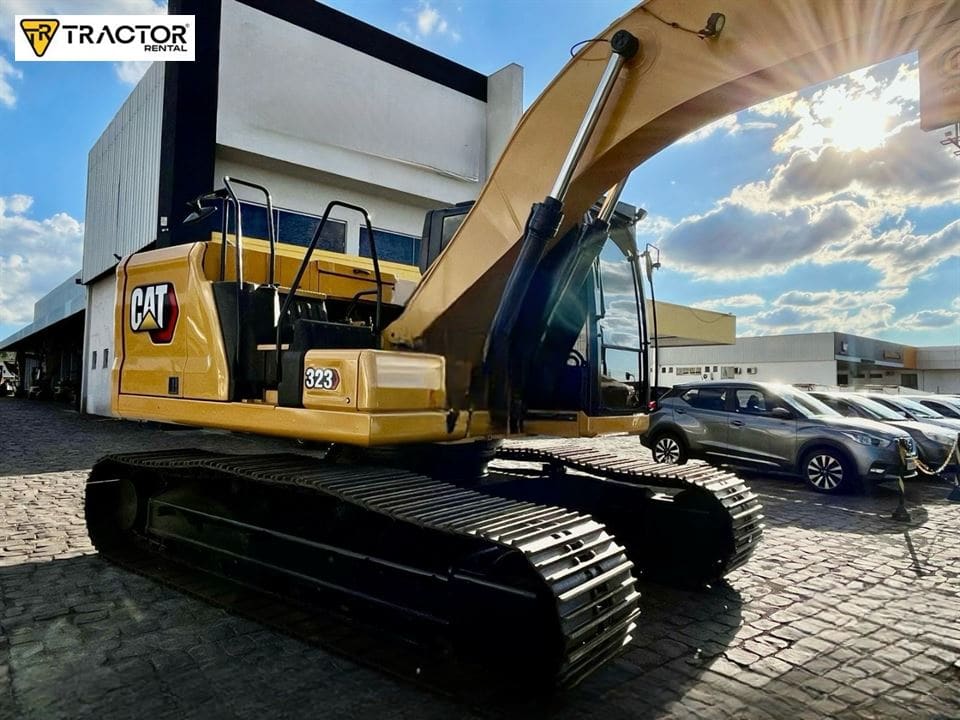 Escavadeira Caterpillar 323 2021 - Imagem 4