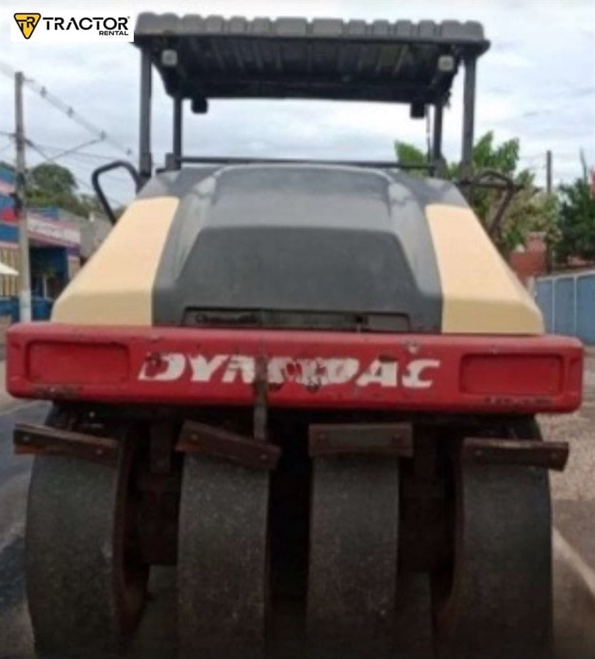 Rolo compactador Dynapac CP224 2010 - Imagem 5