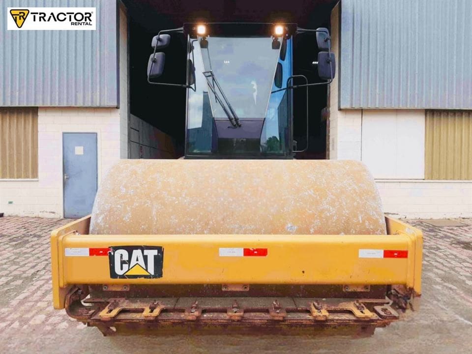 Rolo compactador Caterpillar CS54B 2021 - Imagem 3