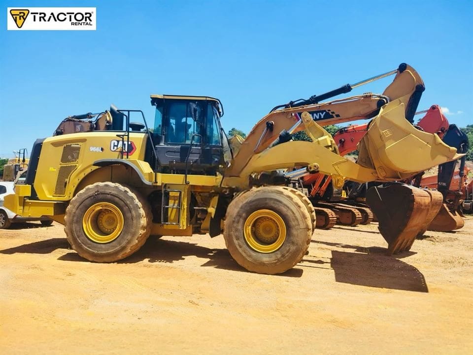 Pá Carregadeira Caterpillar  966L 2020 - Imagem 3