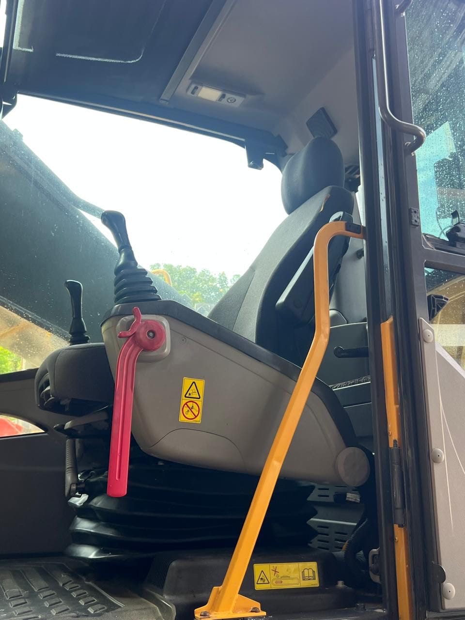 Escavadeira Volvo EC380 2020 - Imagem 4