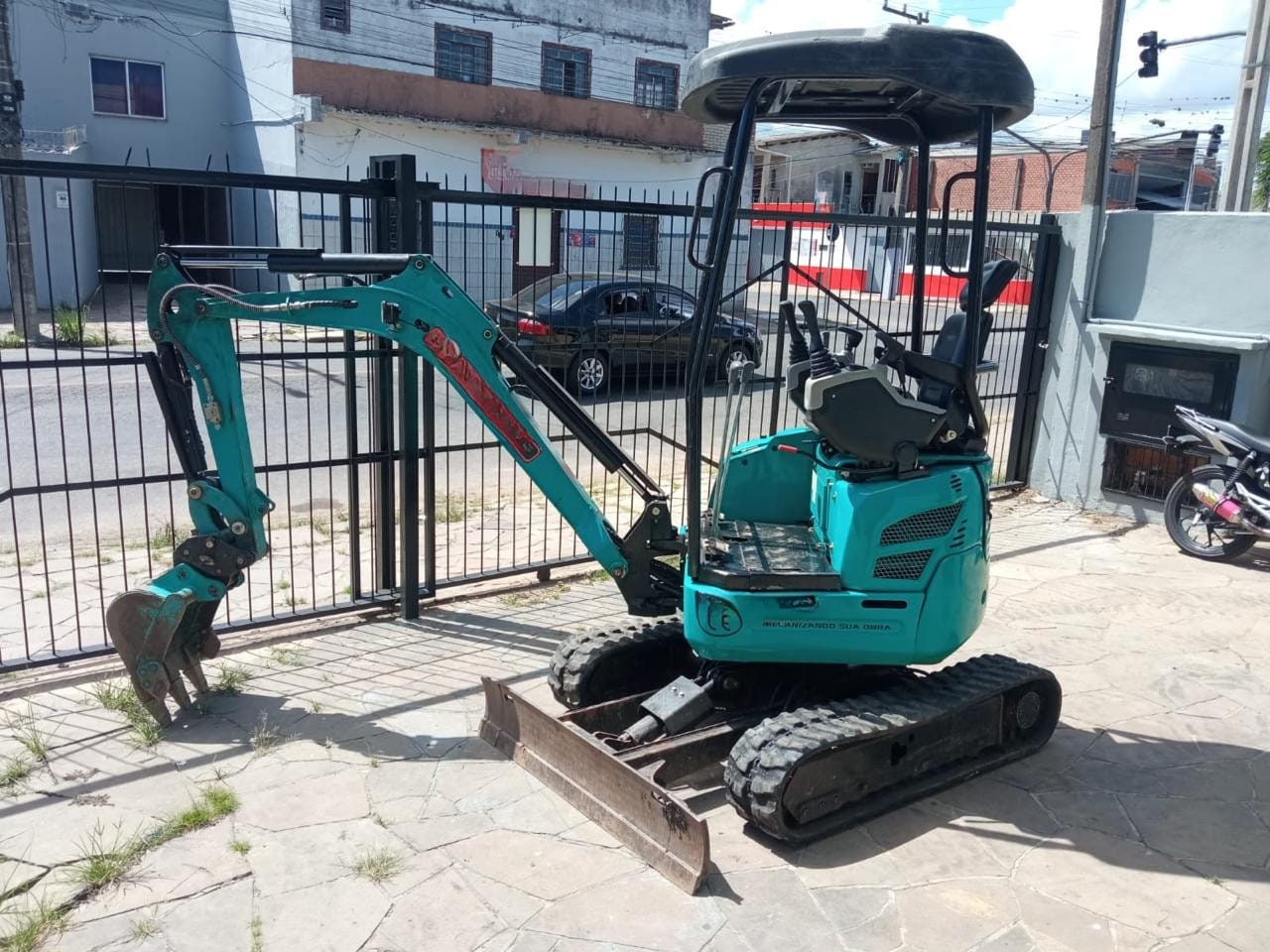 Mini Escavadeira NDI BRASIL NDI-330 2023 - Imagem 1
