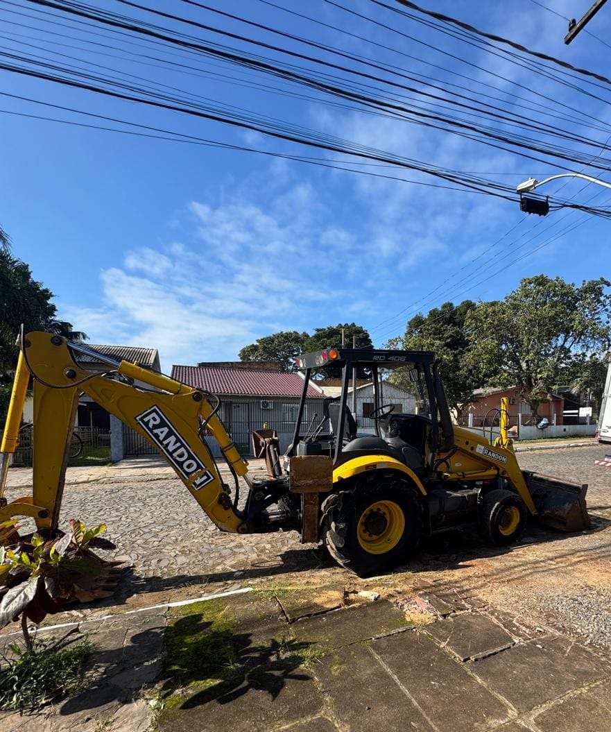 Retroescavadeira Randon RD 406 2016 - Imagem 2