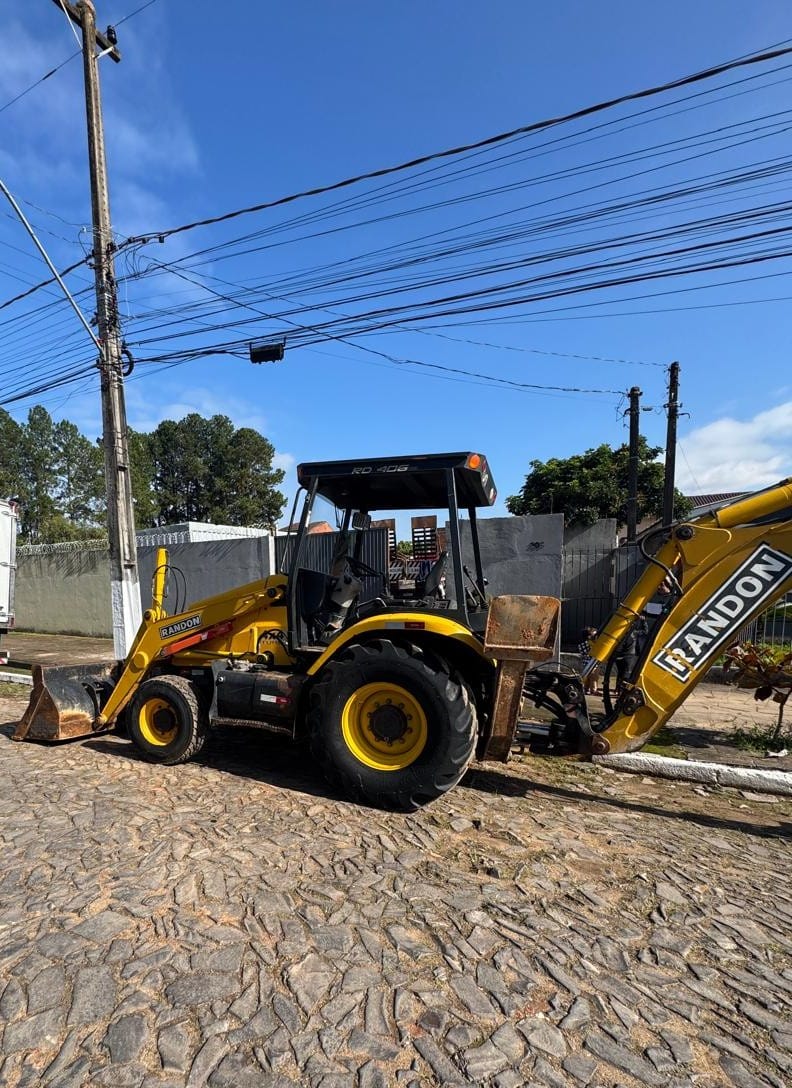 Retroescavadeira Randon RD 406 2016 - Imagem 6
