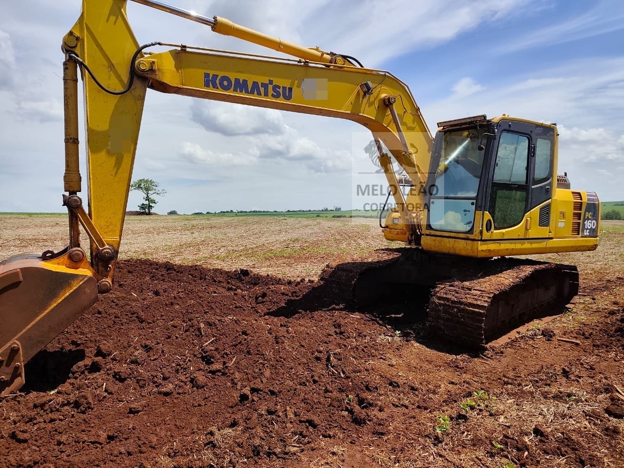 Escavadeira Komatsu PC160 LC 2017 - Imagem 2