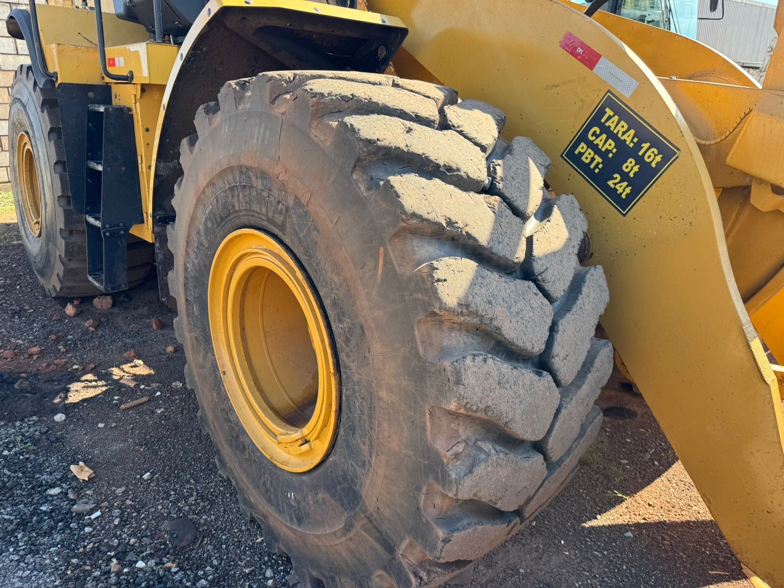 Pá Carregadeira Caterpillar  966L 2020 - Imagem 13