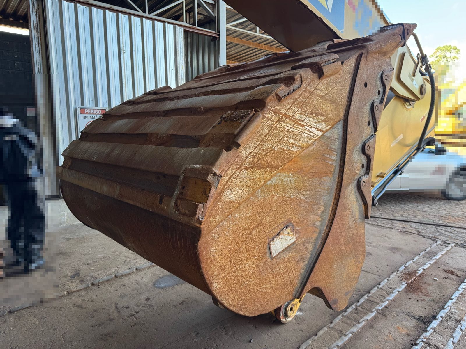 Escavadeira Caterpillar 336NG 2019 - Imagem 11