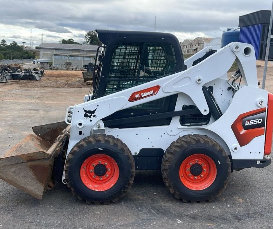 Mini Escavadeira Bobcat S650 2024 - Imagem 2