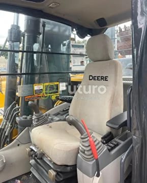 Escavadeira John Deere 210G LC 2022 - Imagem 13