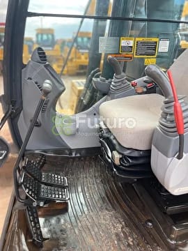 Escavadeira John Deere 210G LC 2022 - Imagem 8