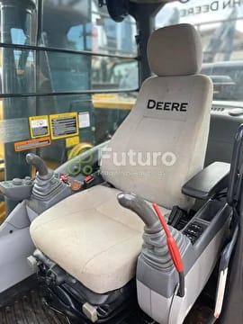 Escavadeira John Deere 210G LC 2022 - Imagem 9