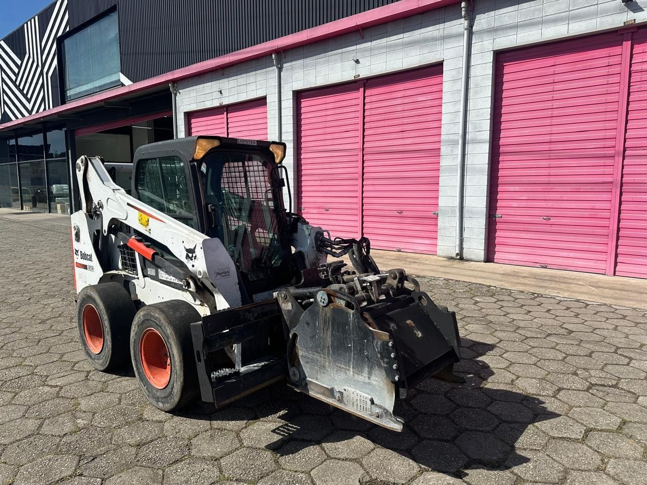 Mini Carregadeira Bobcat S570 2018 - Imagem 2