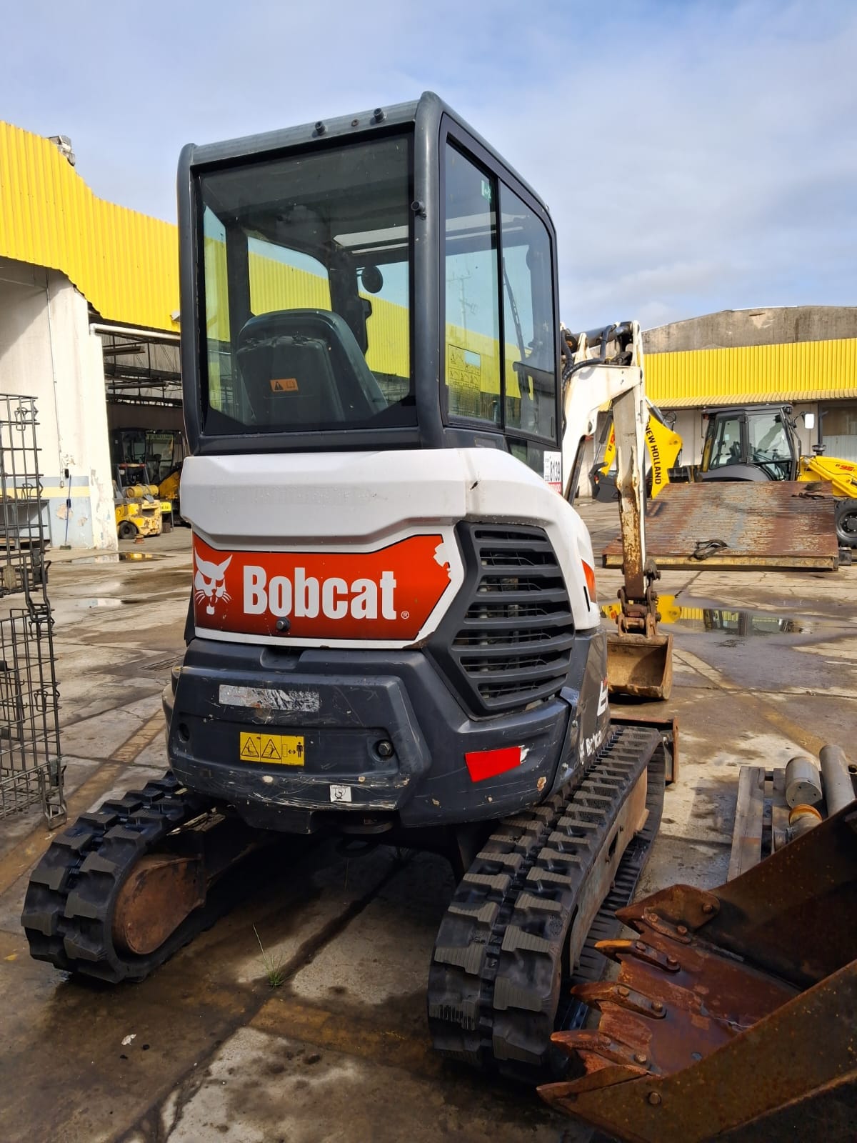 Mini Escavadeira Bobcat E26 2022 - Imagem 3