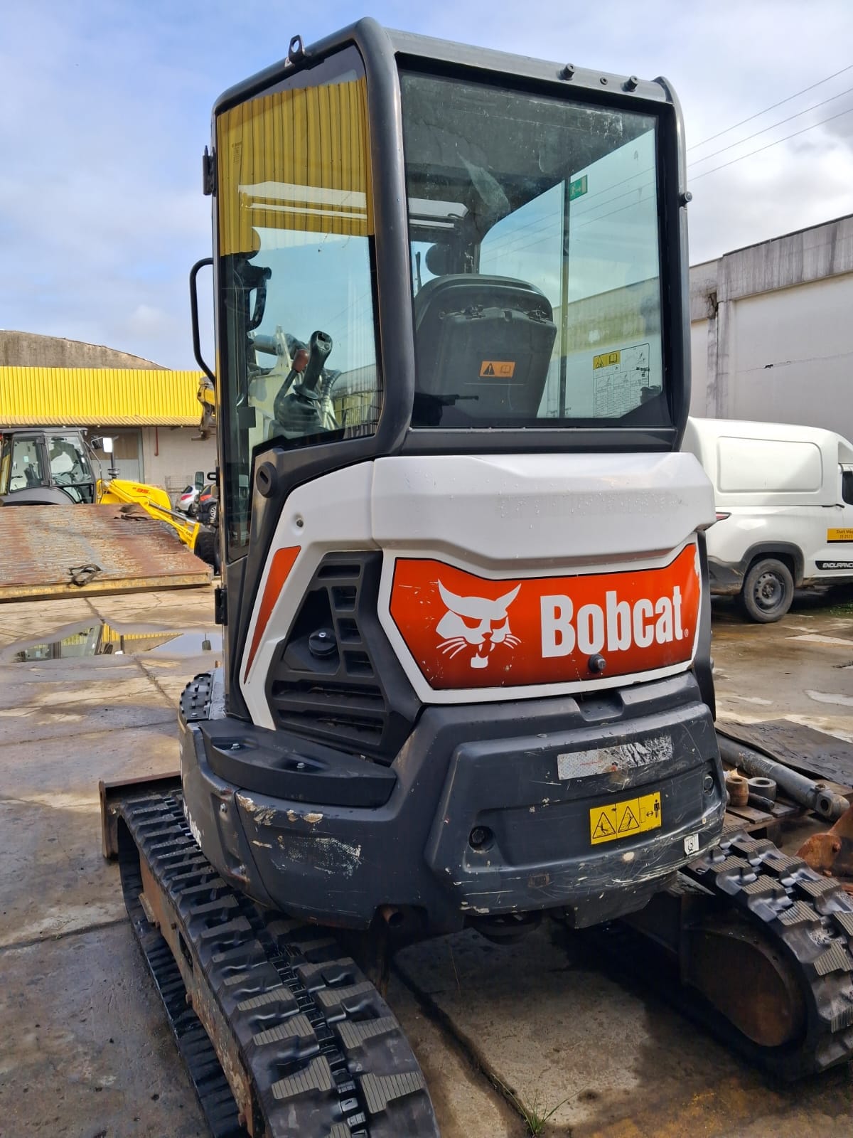 Mini Escavadeira Bobcat E26 2022 - Imagem 4