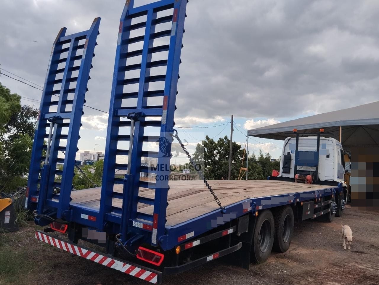 Ford Cargo com Plataforma Ford Cargo2429 2013 - Imagem 2