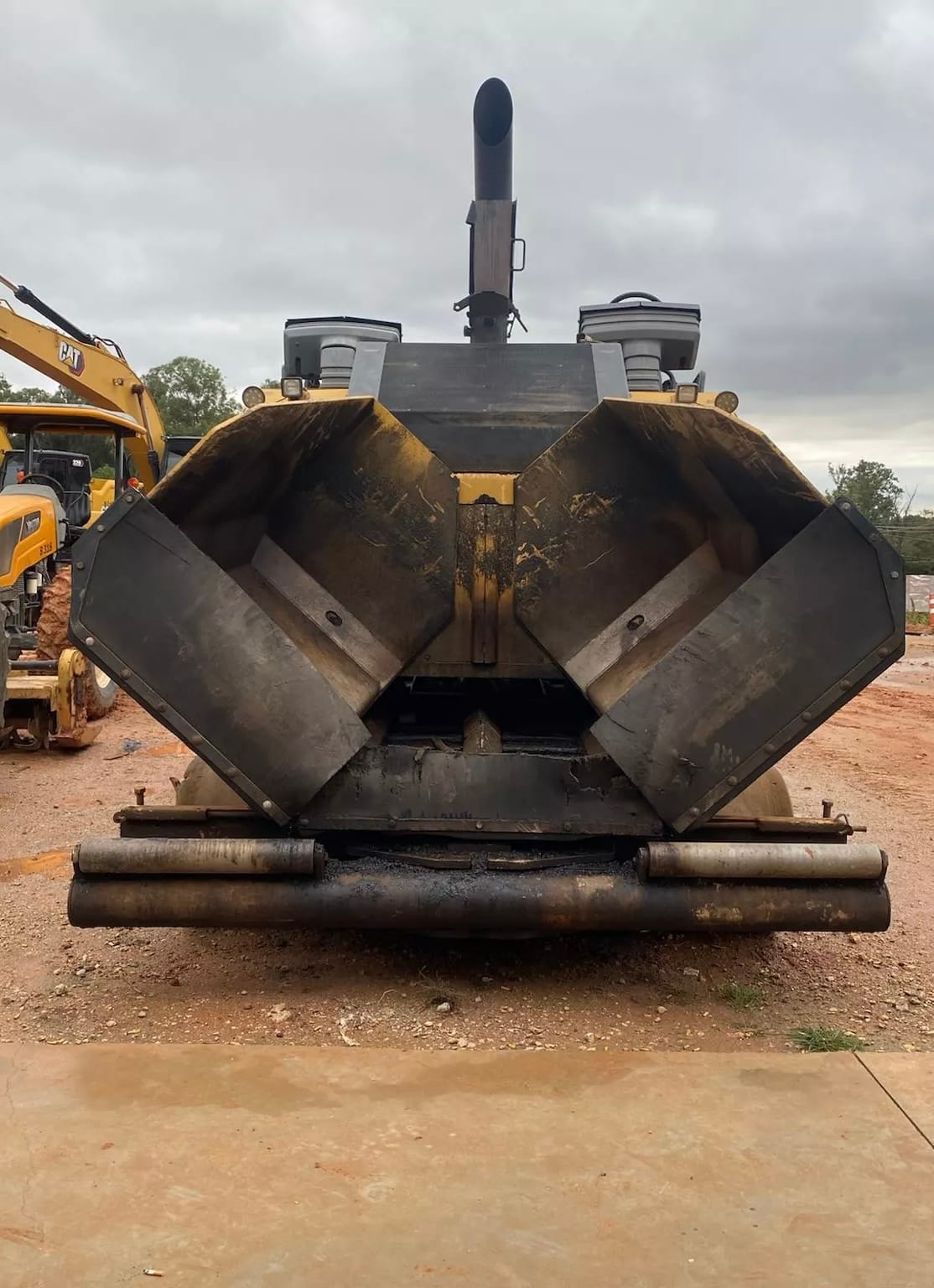 Vibroacabadora Caterpillar AP555 2017 - Imagem 4