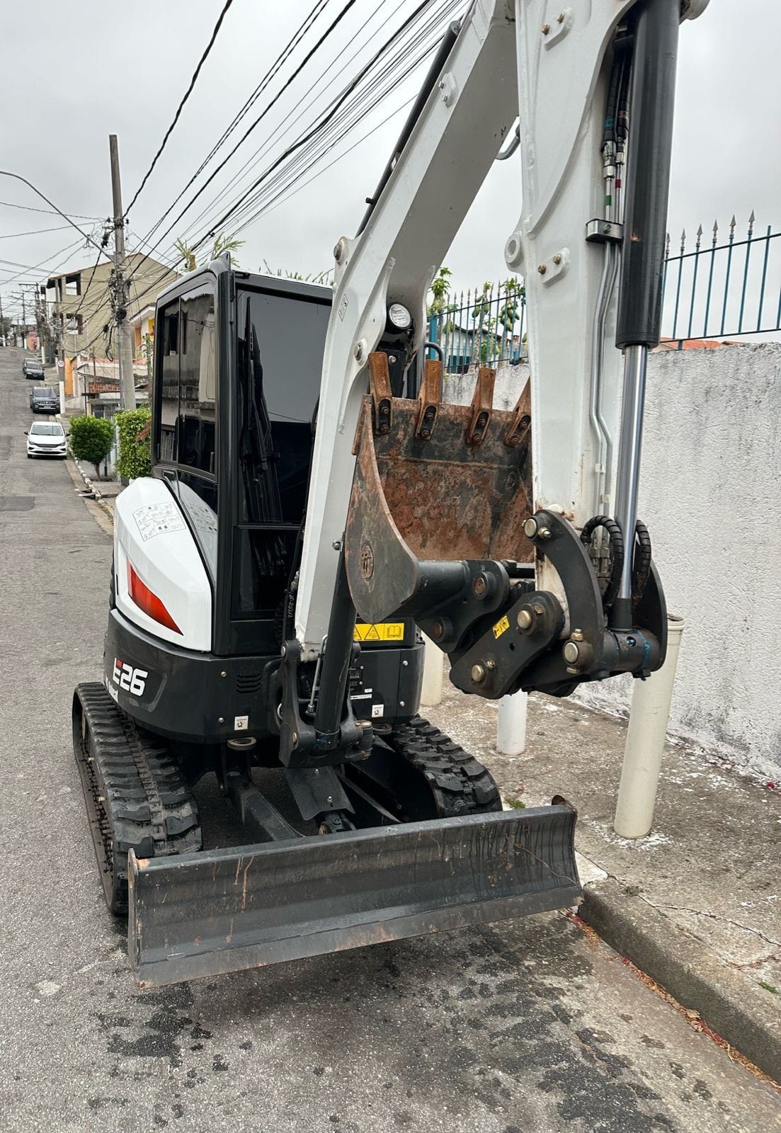 Mini Escavadeira Bobcat E26 2023 - Imagem 3