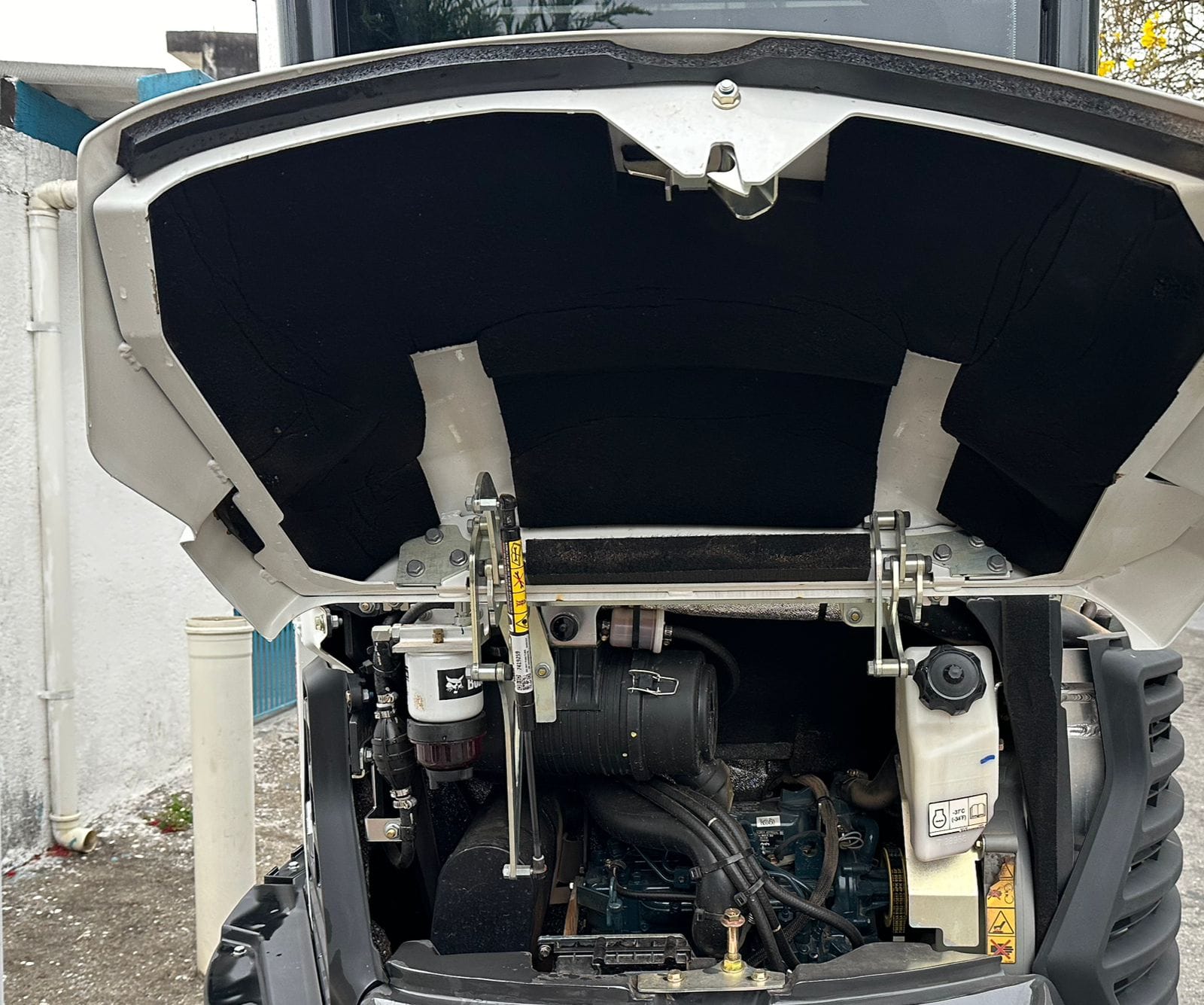 Mini Escavadeira Bobcat E26 2023 - Imagem 7