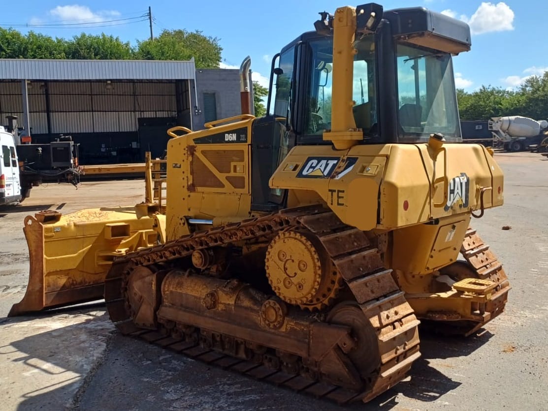 Trator de esteira Caterpillar D6NXL 2017 - Imagem 4