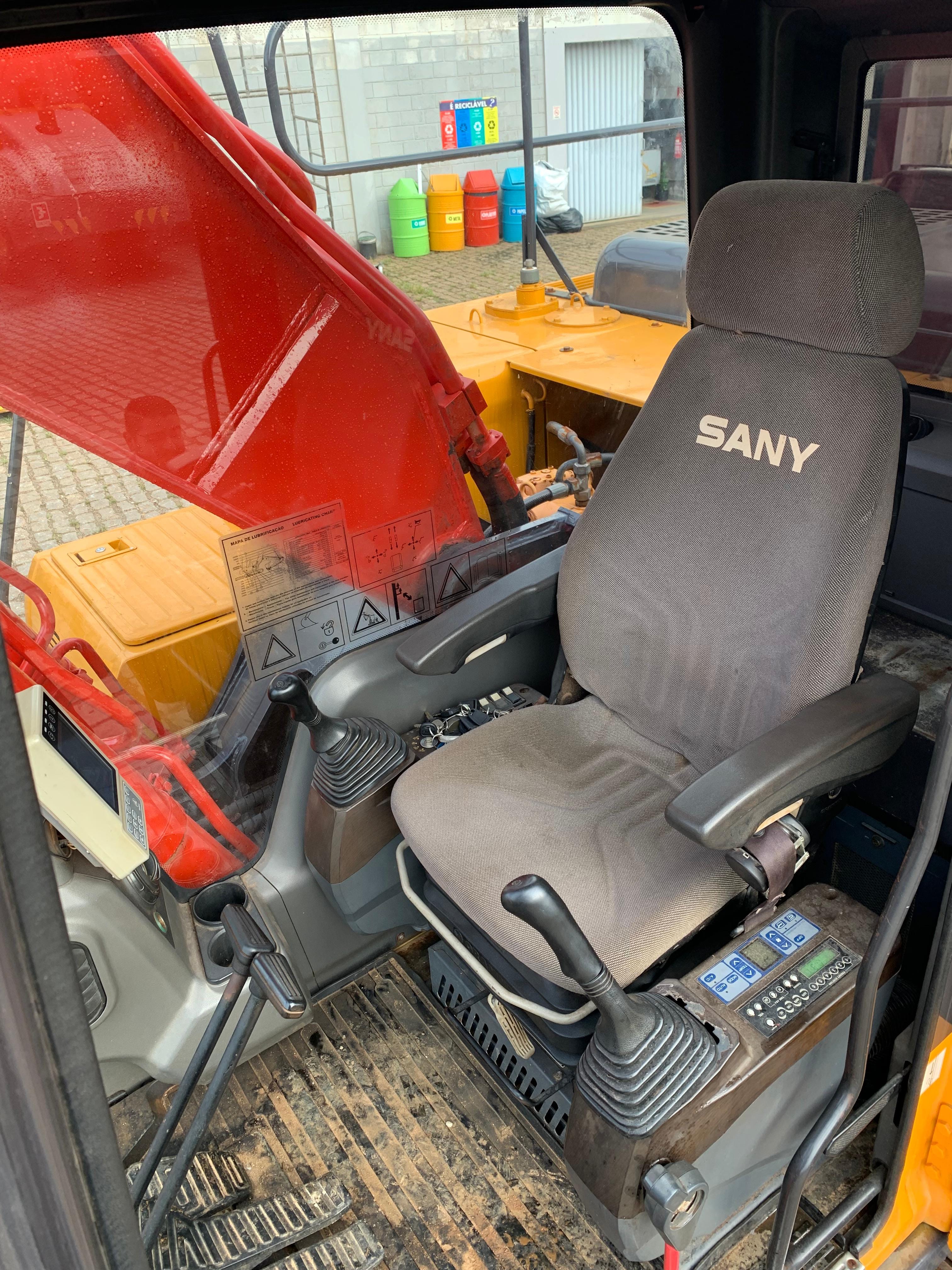 Escavadeira Sany sy217 2014 - Imagem 6