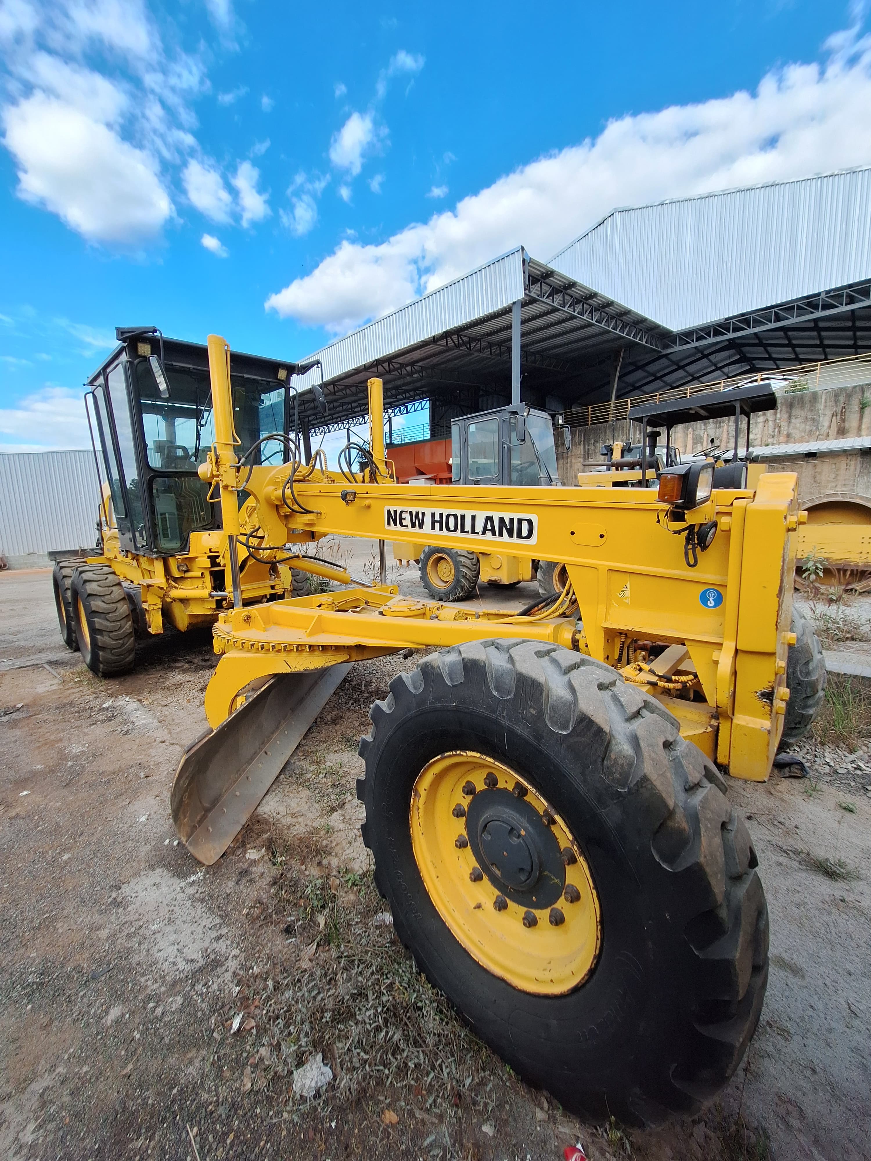 Motoniveladora New Holland RG140 2008 - Imagem 1