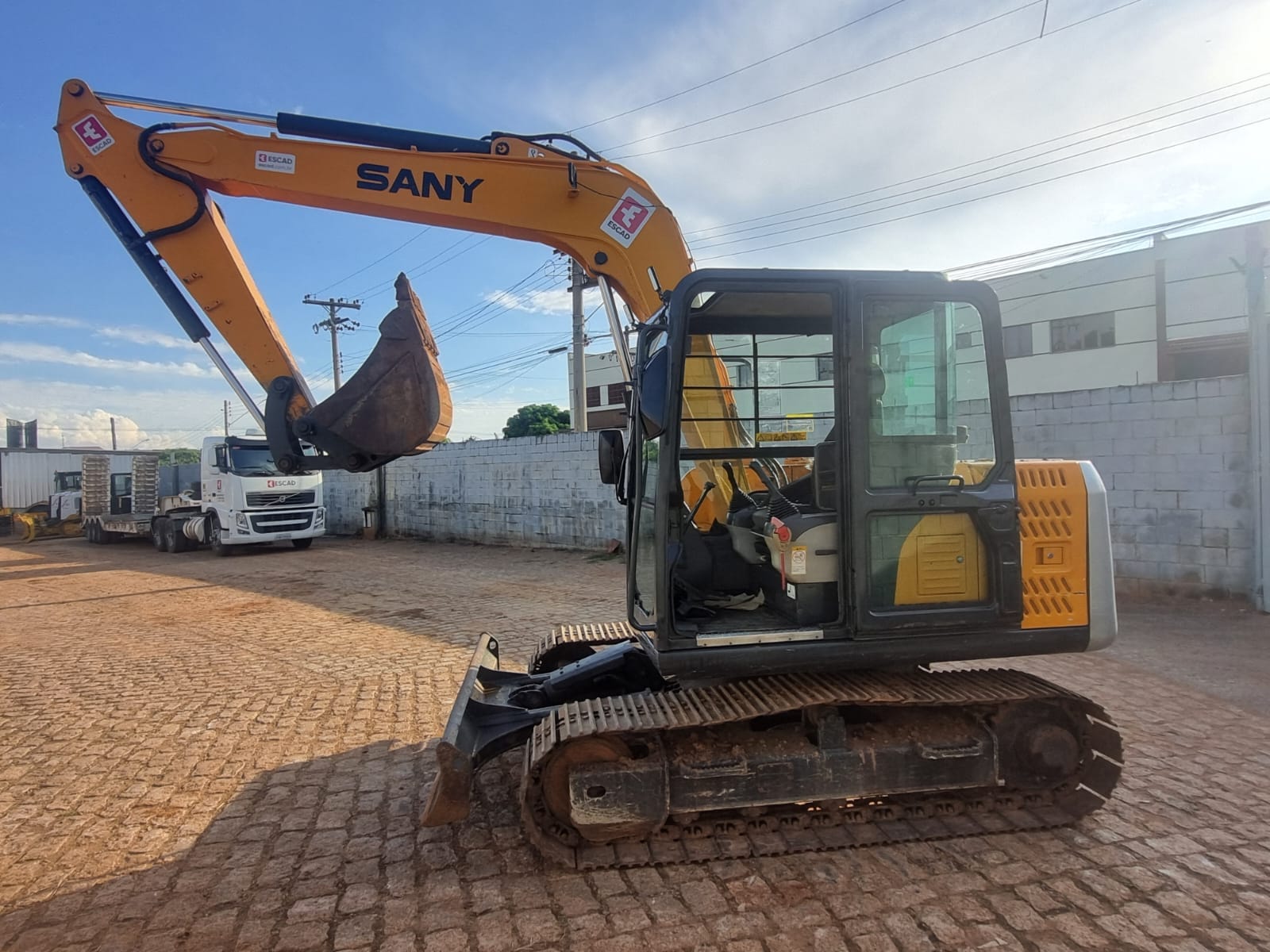 Mini Escavadeira Sany SY75C 2011 - Imagem 4