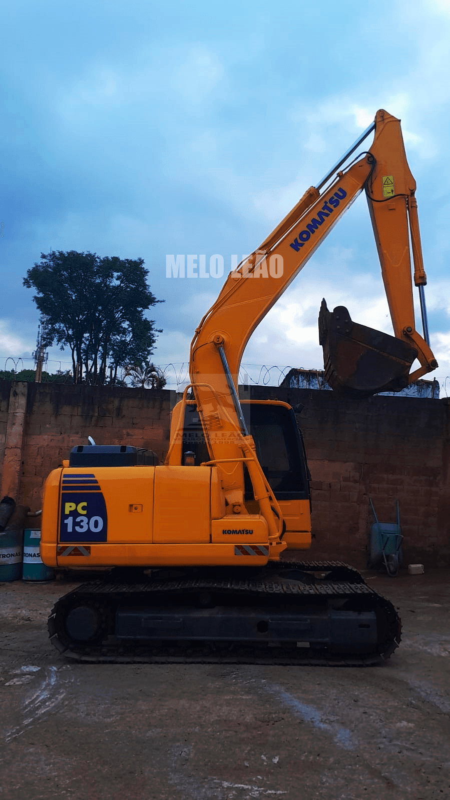Escavadeira Komatsu PC130-8 2012 - Imagem 4