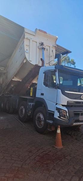 Caminhão Volvo FMX 500 2020 - Imagem 9