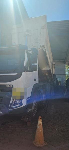 Caminhão Volvo FMX 500 2020 - Imagem 14