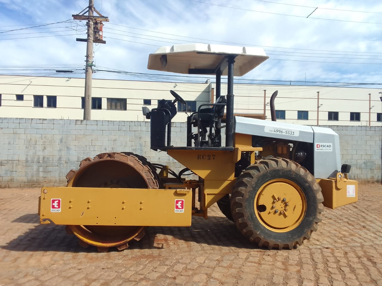 Rolo compactador Müller VAP55 1998 - Imagem 1
